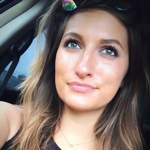 Meet your Posher, Kelsie